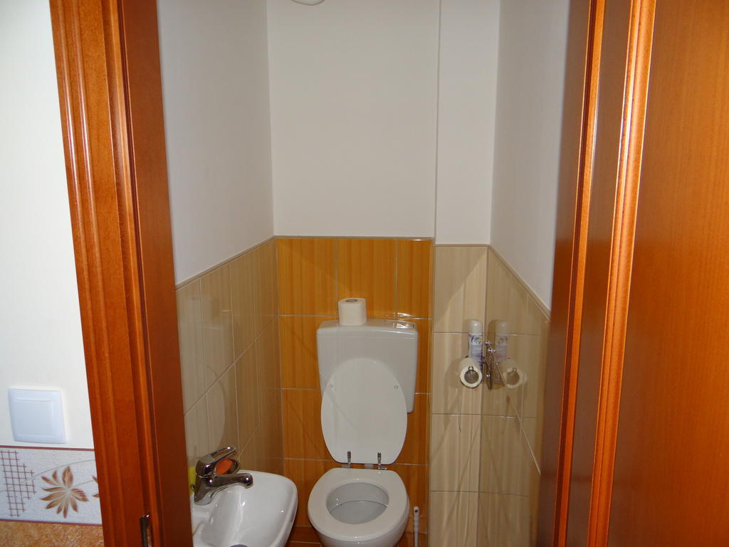 Marinica Apartman Hajduszoboszlo Room photo